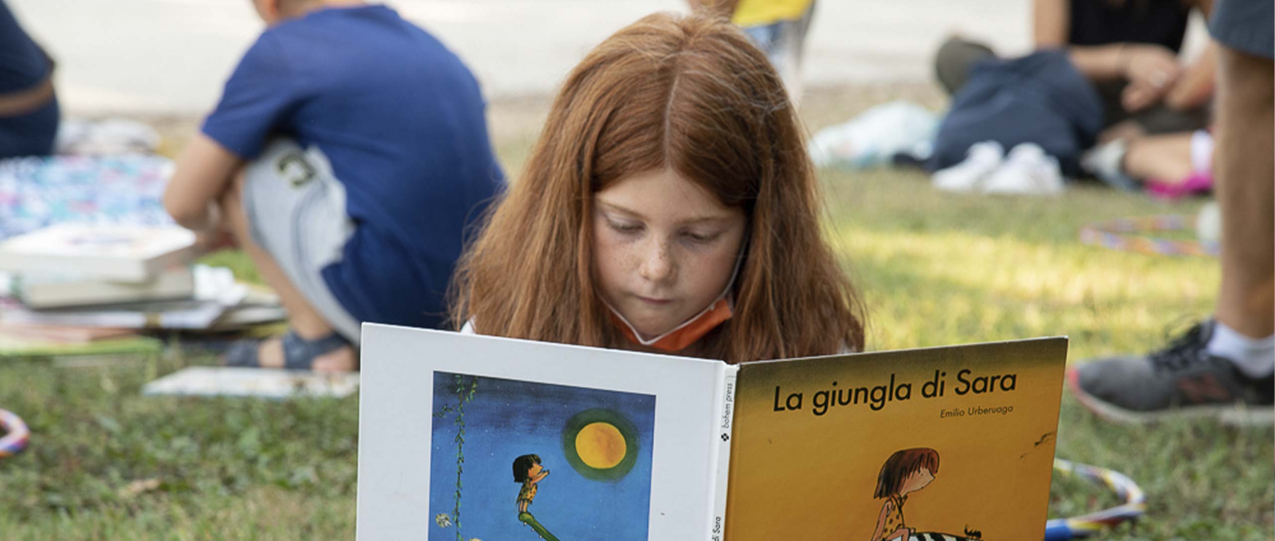 bambina-che-legge